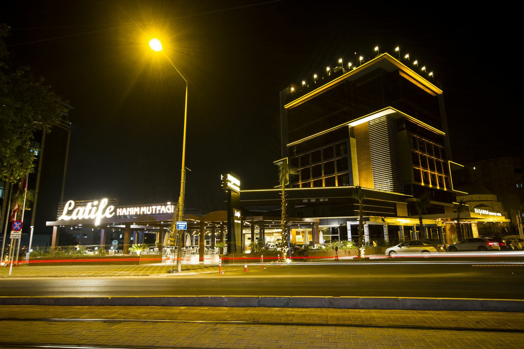 Sky Business Hotel Antalya Eksteriør bilde